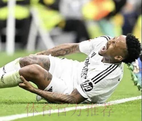 记者-皇马冬窗不会引援 会让门迪或琼阿梅尼踢中卫